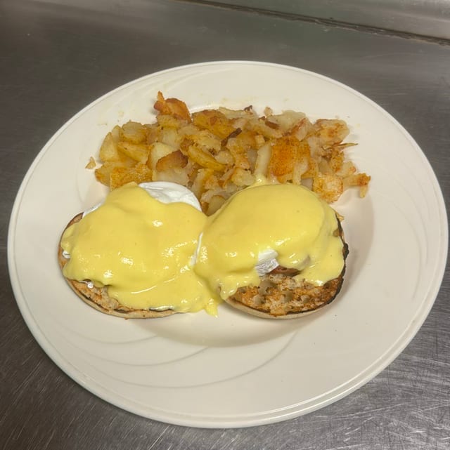 Traditional Eggs Benedict.